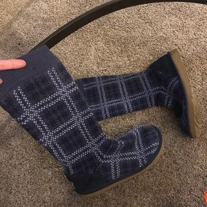 UGGS nice boots very comfy!!